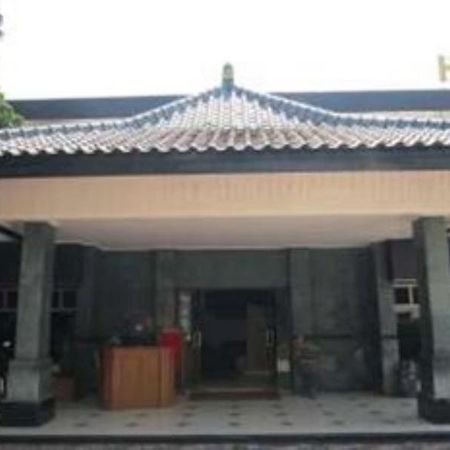 مالانغ Mutiara Hotel المظهر الخارجي الصورة
